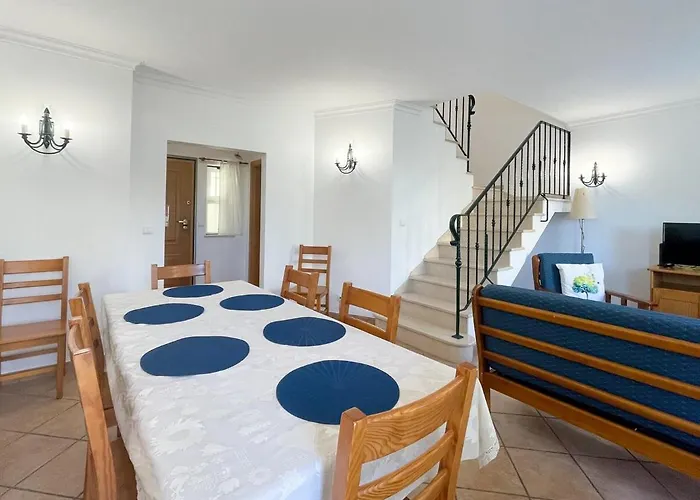 Villa Moradia T3 Aguia Marina, Com Piscina E Bbq Albufeira