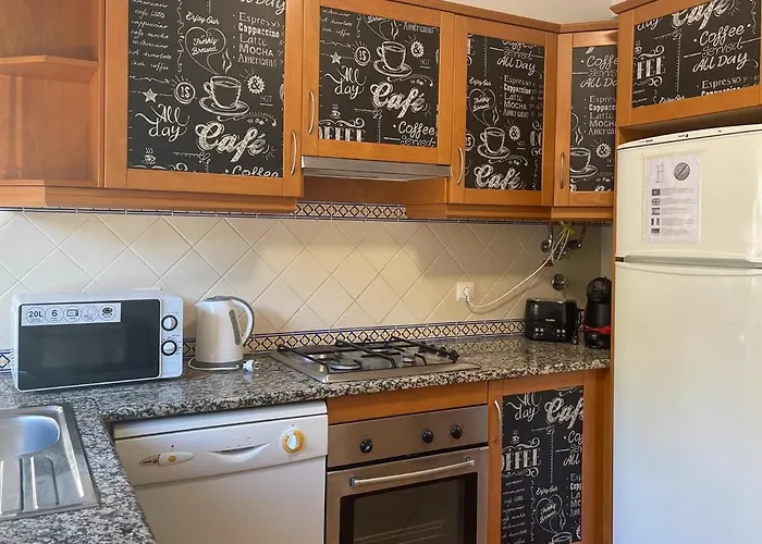 Moradia T3 Aguia Marina, Com Piscina E Bbq * Albufeira