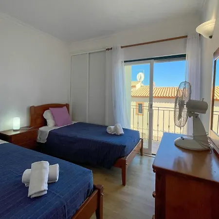 Villa Moradia T3 Aguia Marina, Com Piscina E Bbq *